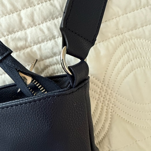 Shoulder bag - Picture 3 of 7